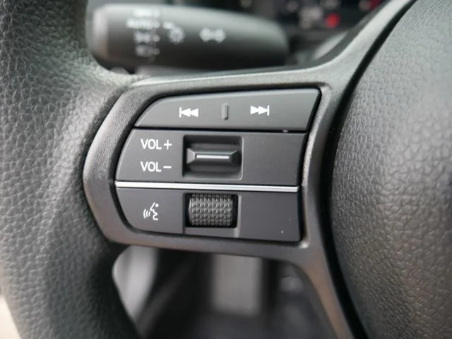 New 2026 Platinum White Pearl Honda LX image 5