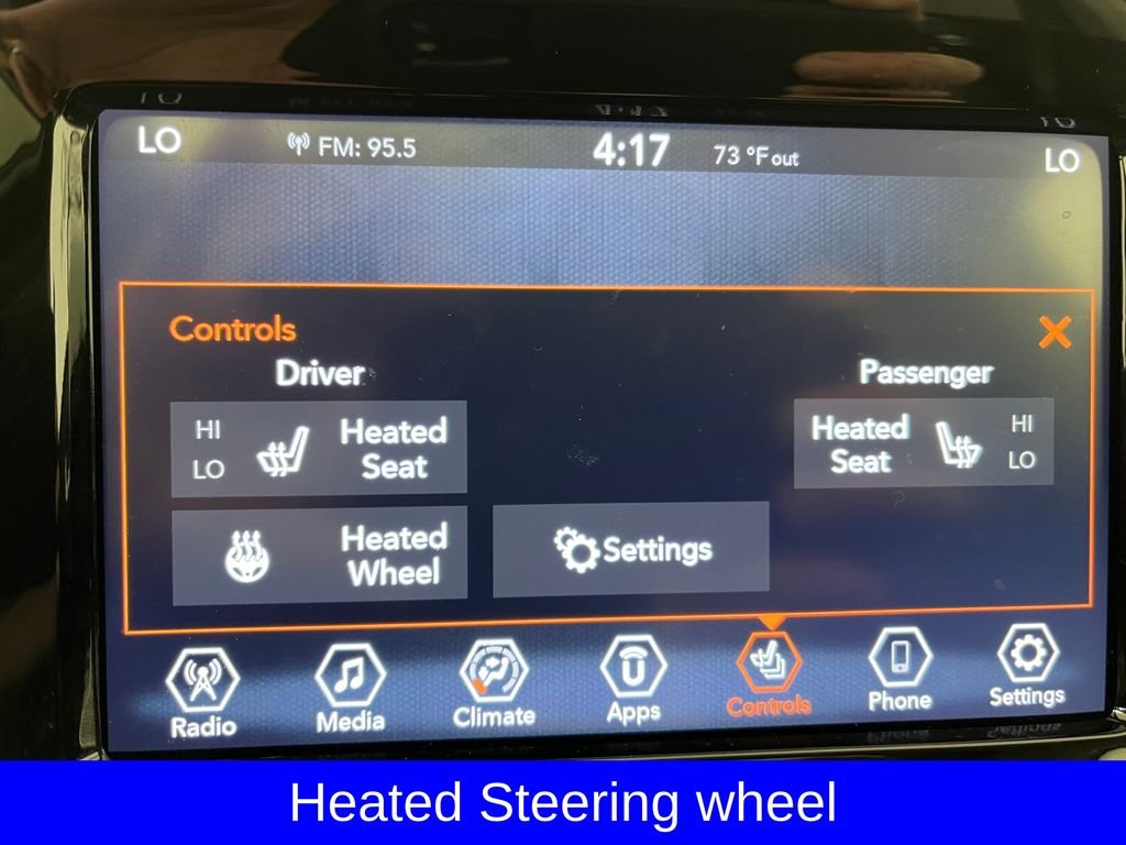 Used 2019 Black Jeep Latitude image 9