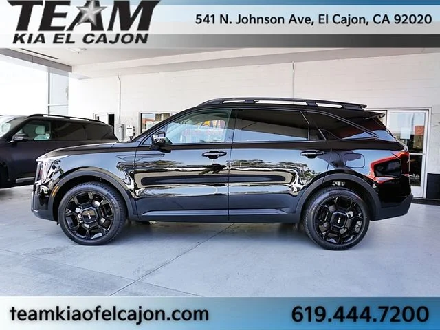 Used 2024 Black Kia X-Line EX image 6