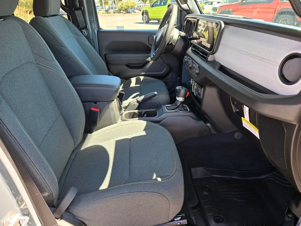Used 2025 Gray Jeep Sport S image 22
