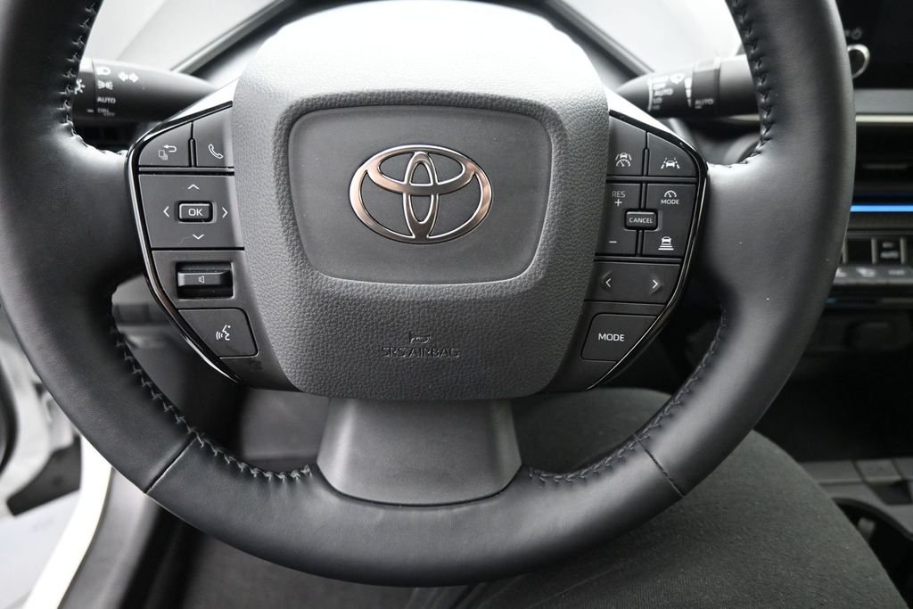 Used 2024 Beige Toyota XLE image 16