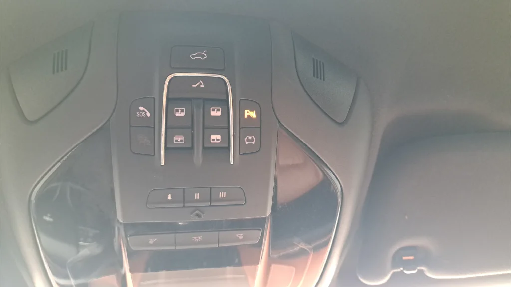 Used 2022  Maserati GT image 25