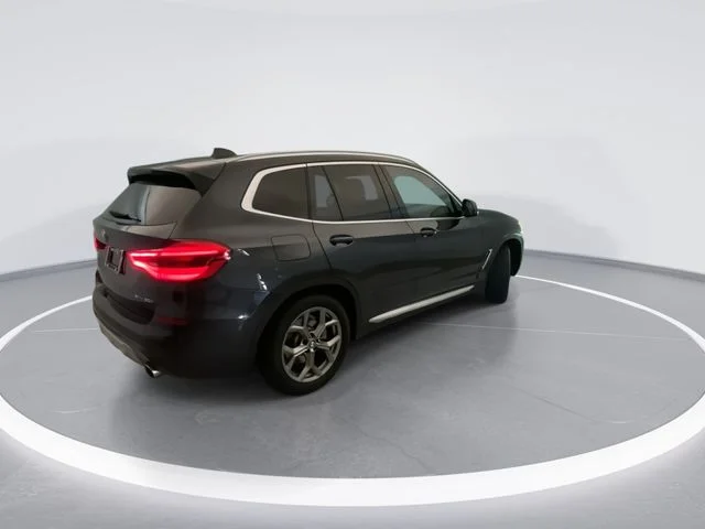 Used 2021 Gray BMW sDrive30i image 6