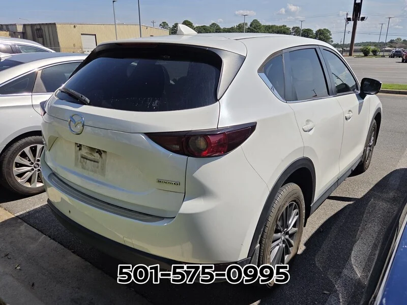 Used 2021 Snowflake White Pearl MAZDA TOURING image 4