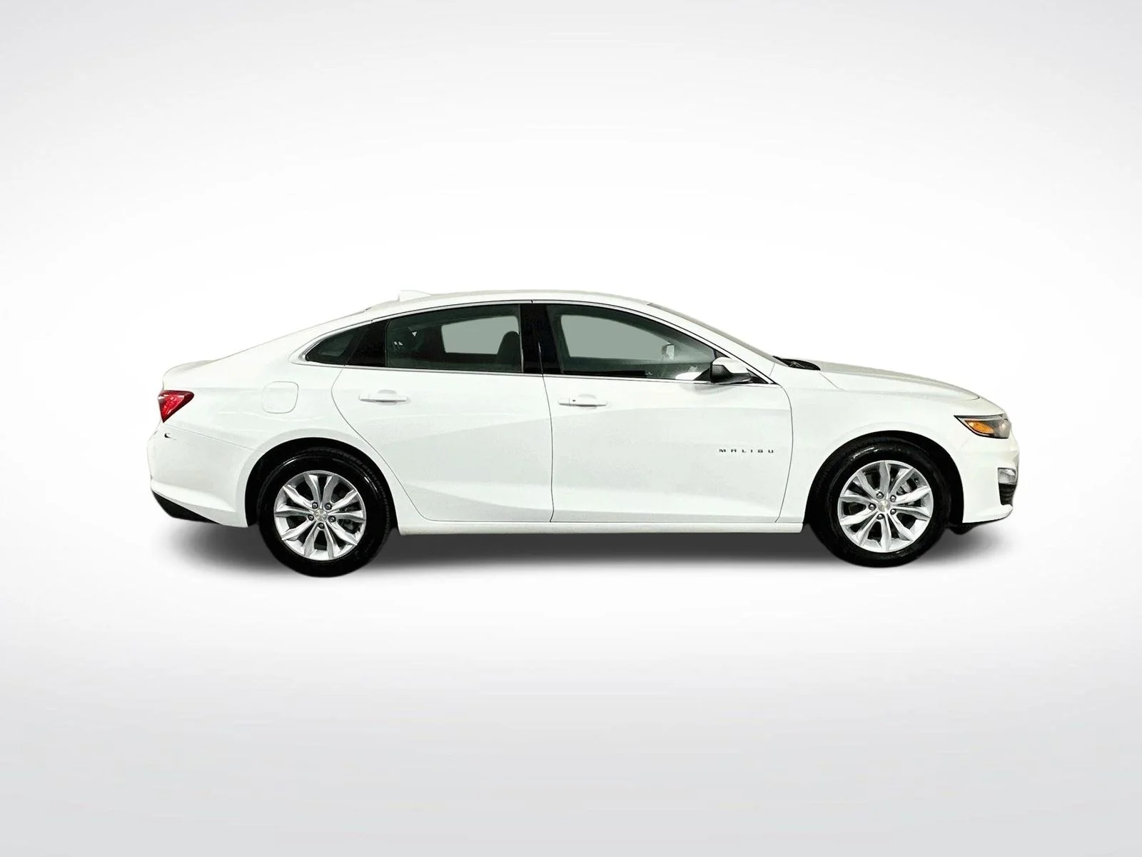 Used 2023 Summit White Chevrolet LT image 9