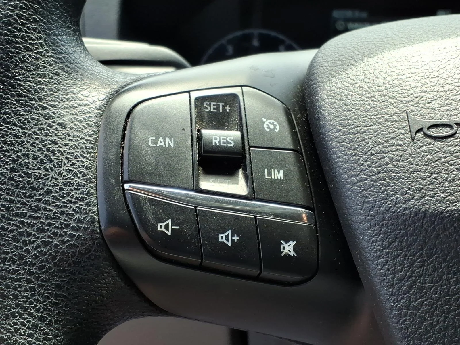 Used 2021 Gray Ford XL image 13
