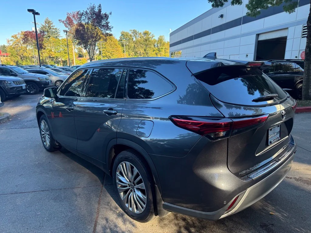 2022 Toyota Highlander Platinum - Photo 10
