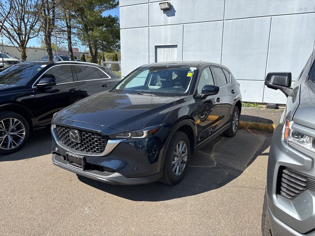 2022 Mazda CX-5 S Preferred package