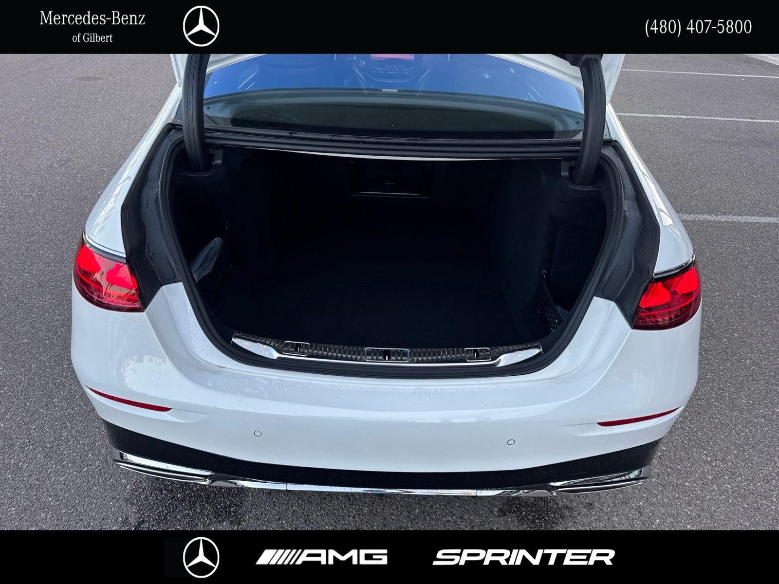 New 2027 MANUFAKTUR Moonlight White Metallic Mercedes-Benz S 580 image 7