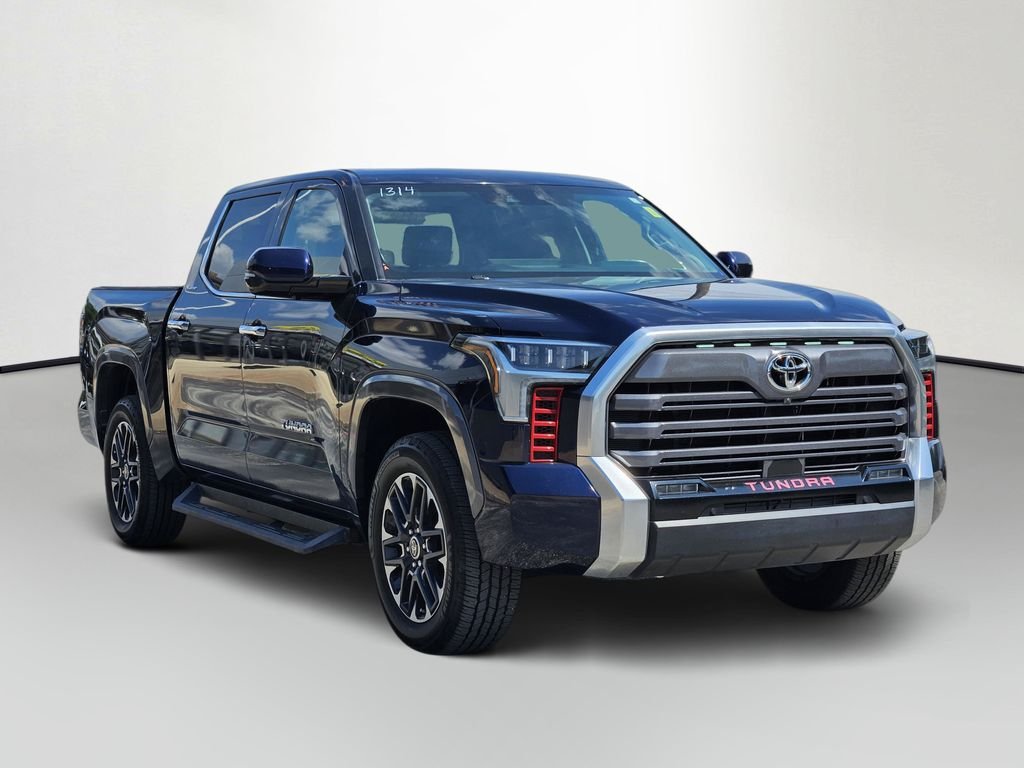 Used 2023  Toyota Limited image 3