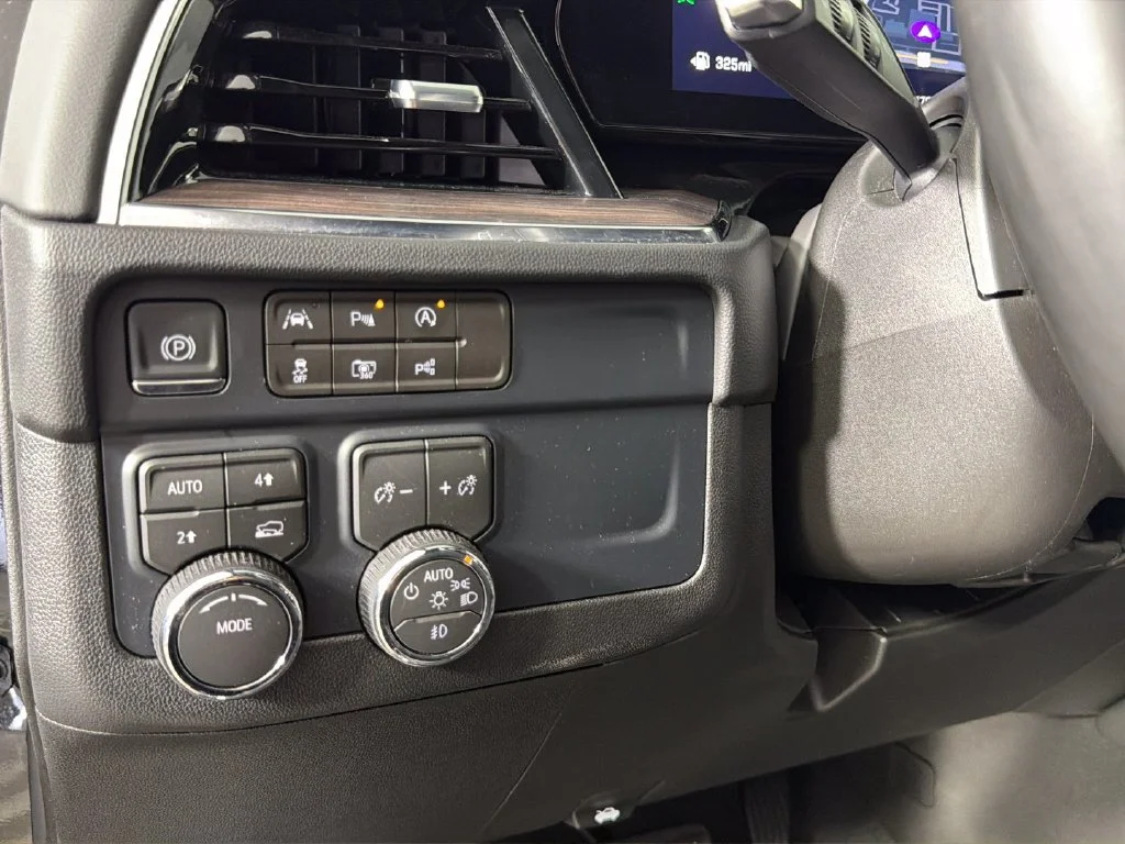 Used 2026 Black Chevrolet LT image 20