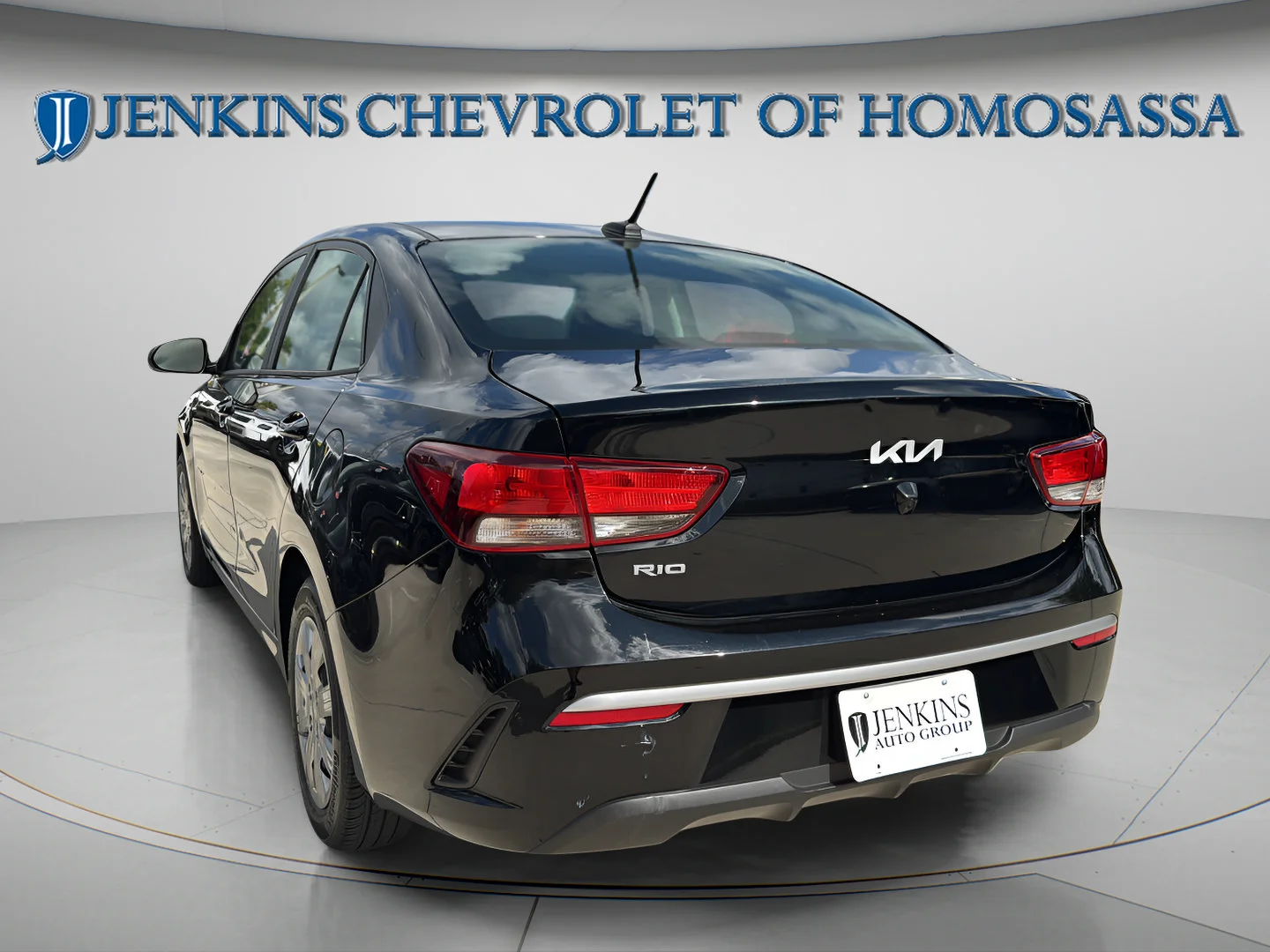 Used 2023 Aurora Black Kia S image 7