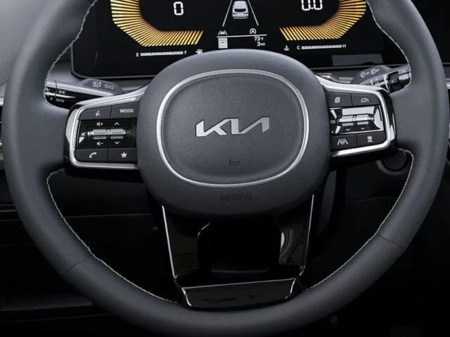 2025 Kia Sorento S - Photo 22