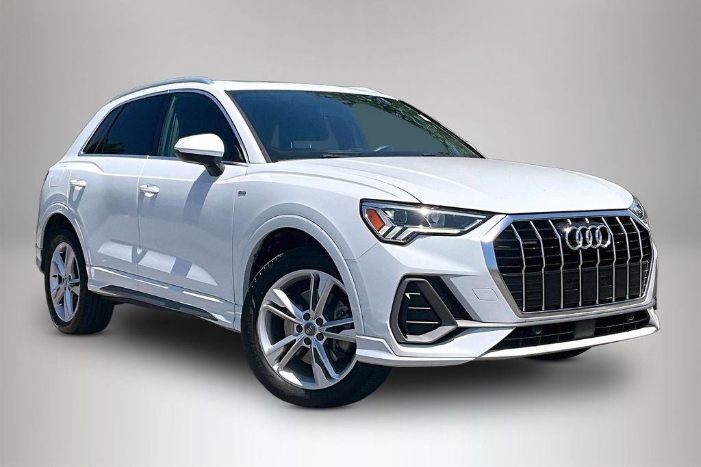 2020 Audi Q3 45 TFSI S Line Premium Plus quattro's photo