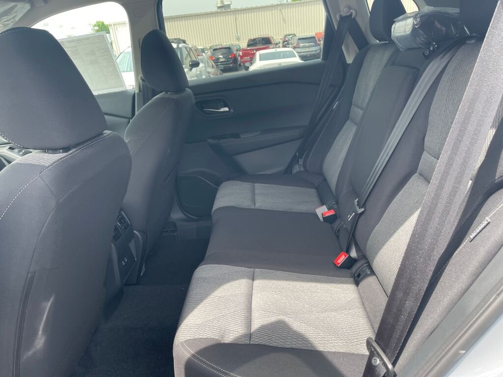 New 2026 Boulder Gray Pearl Nissan SV image 19