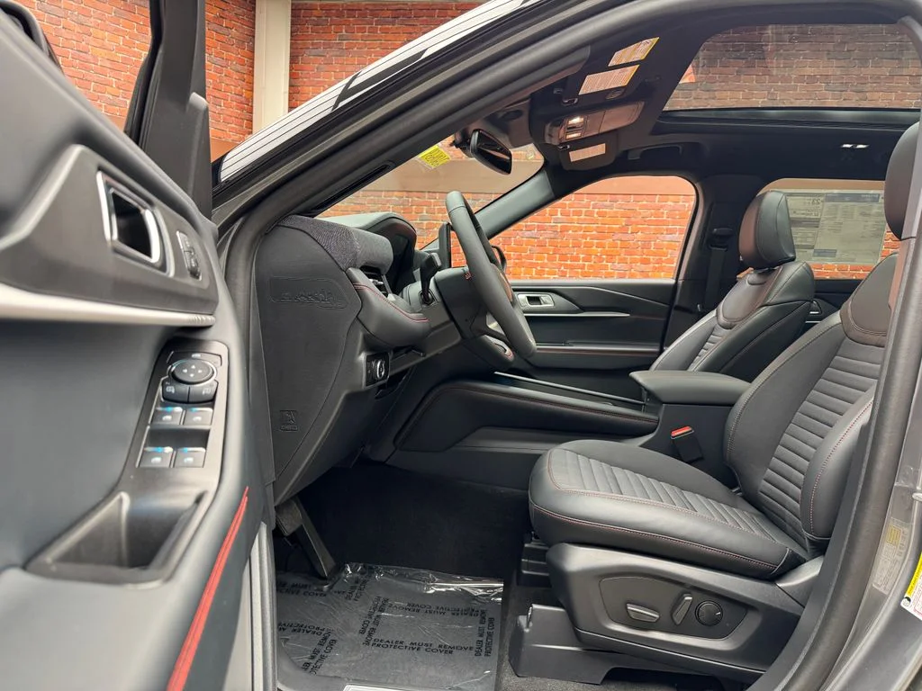 New 2026 Carbonized Gray Metallic Ford ST-Line image 22