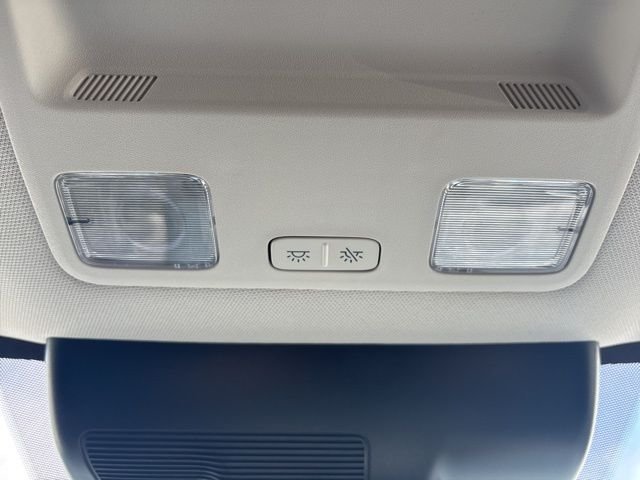 New 2026 Space White Metallic Ford XLT image 61
