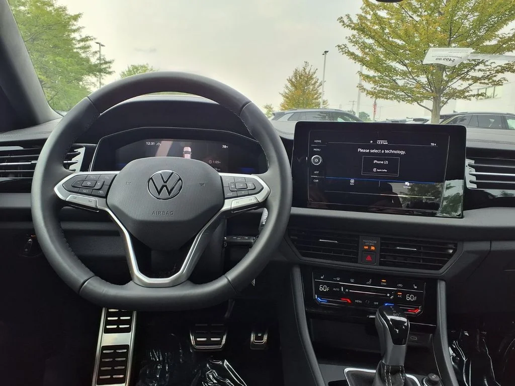 New 2026 Deep Black Pearl Volkswagen 1.5T Sport image 13