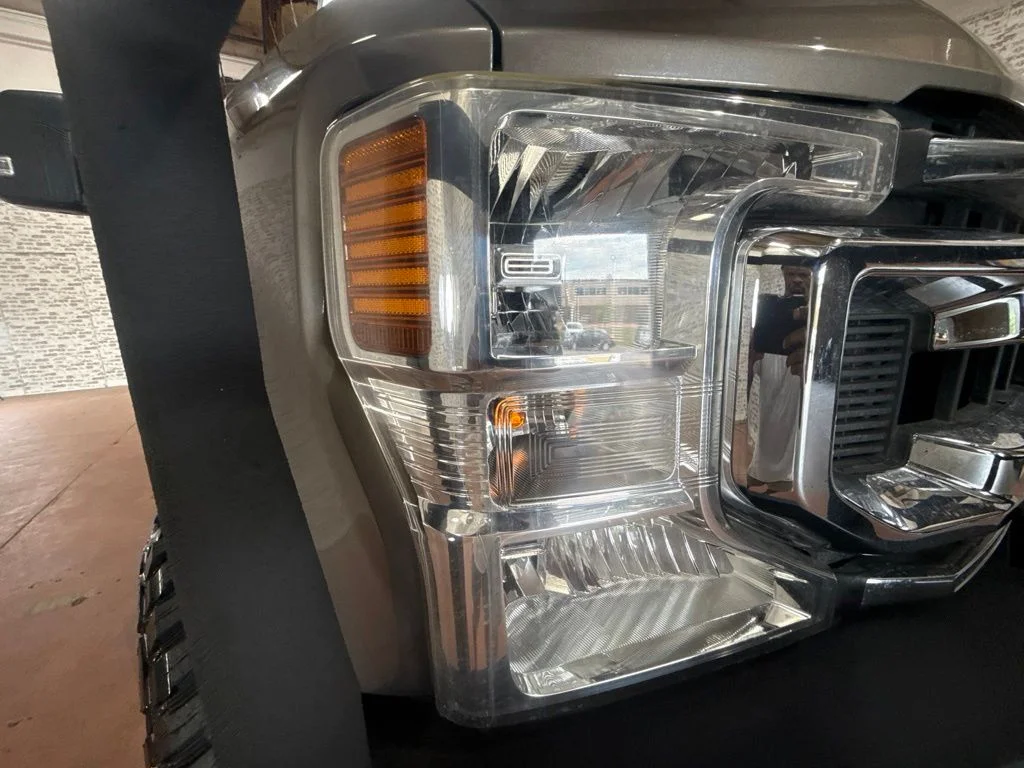Used 2020 Stone Gray Metallic Ford XL image 9
