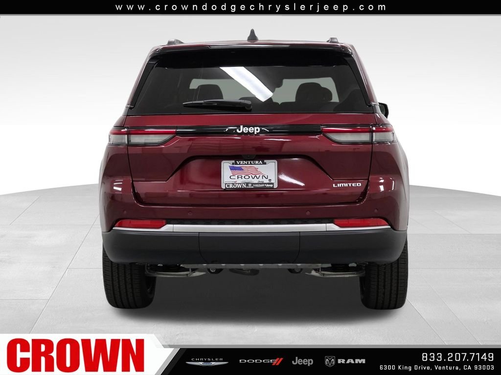 New 2026 Velvet Red Pearl-Coat Exterior Paint Jeep Limited image 6