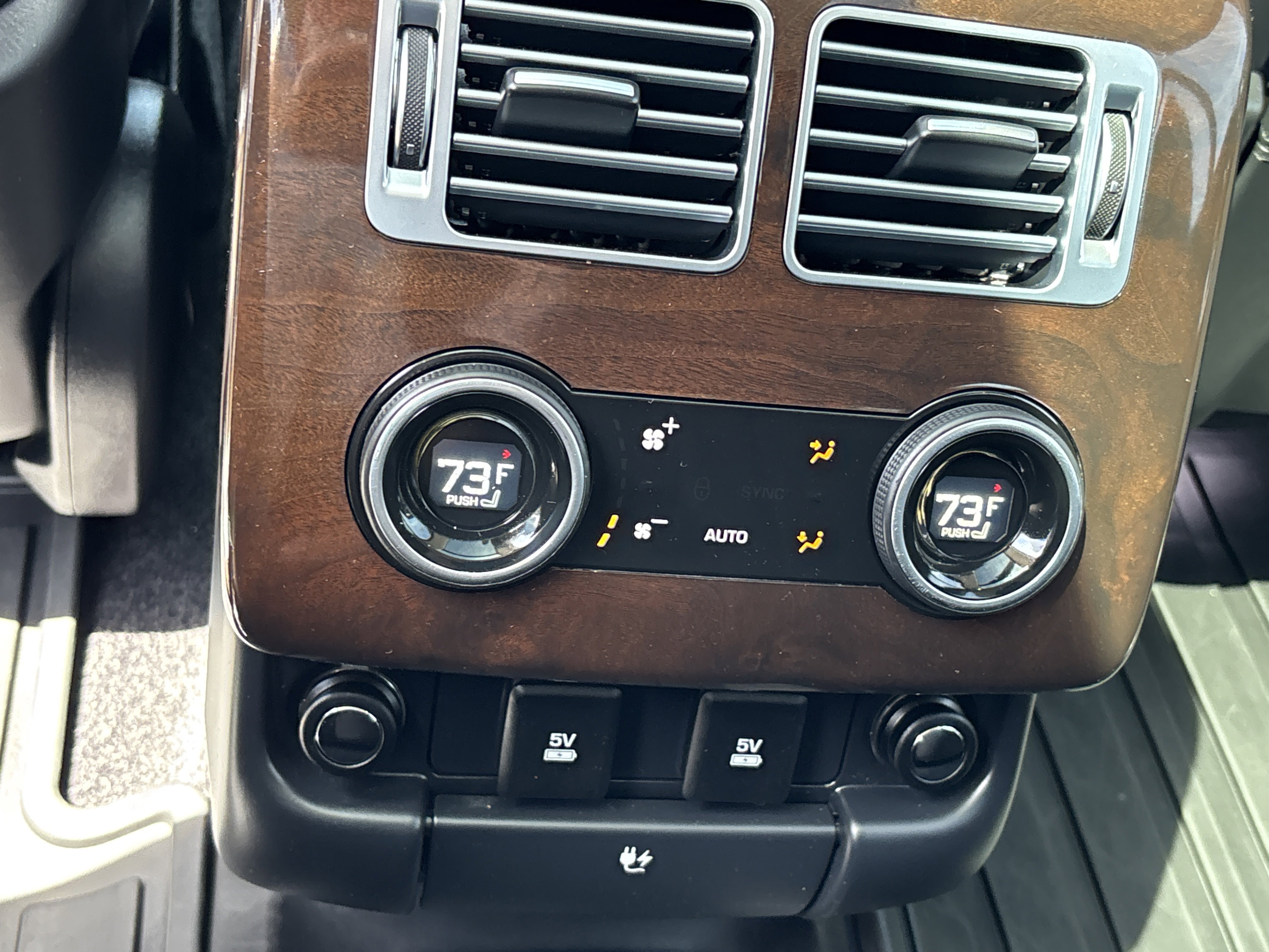 Used 2021 White Land Rover P525 Westminster image 20