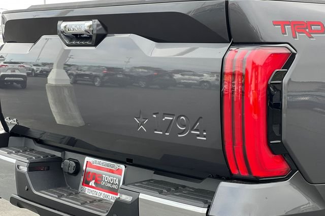 2025 Toyota Tundra 1794 Edition - Photo 29