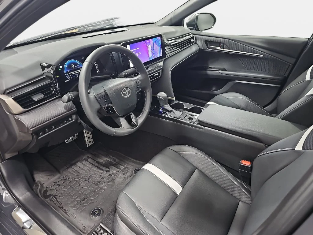 Used 2025 Gray Toyota SE image 18