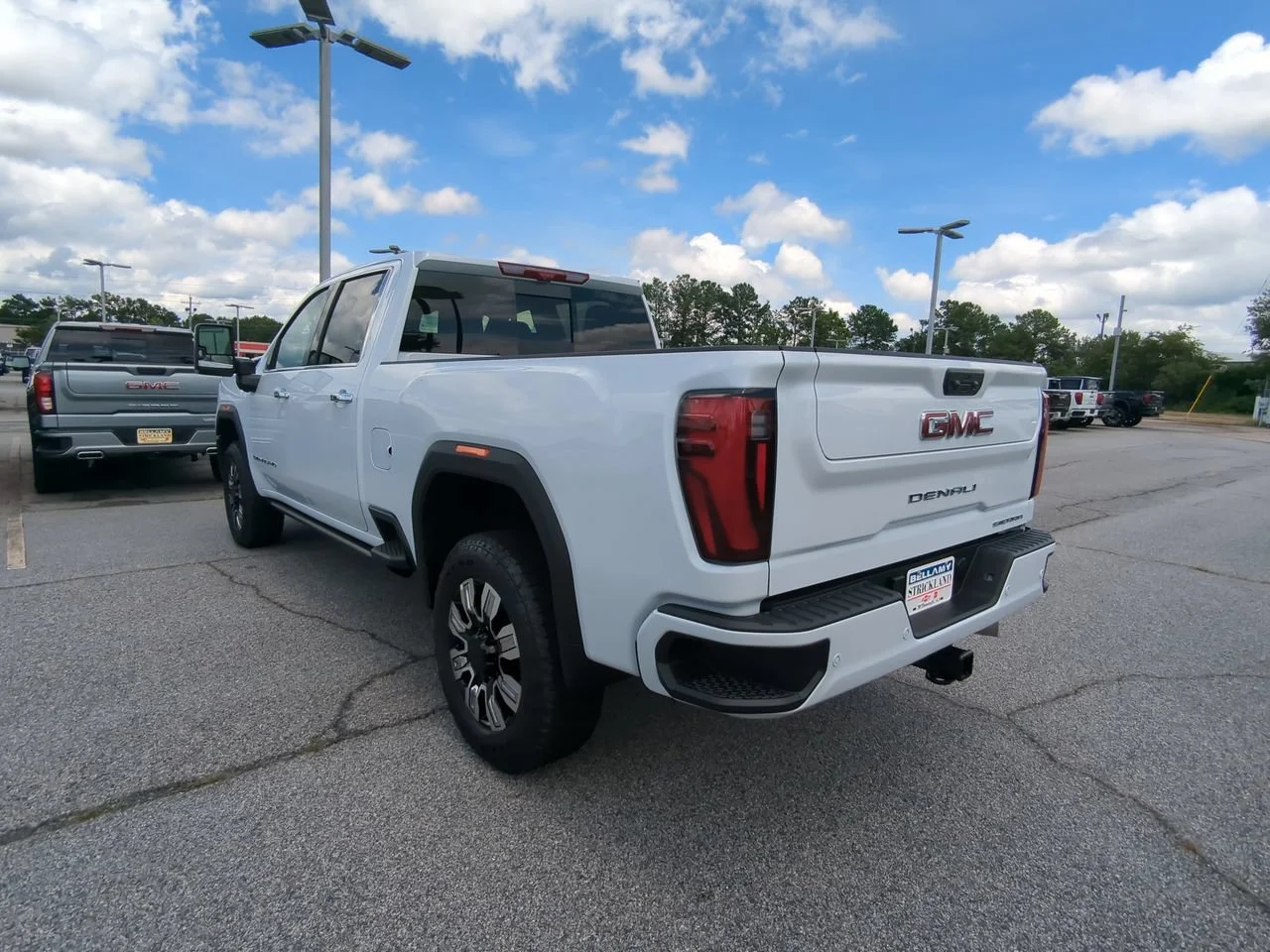 2026 GMC Sierra 3500HD Denali - Photo 6