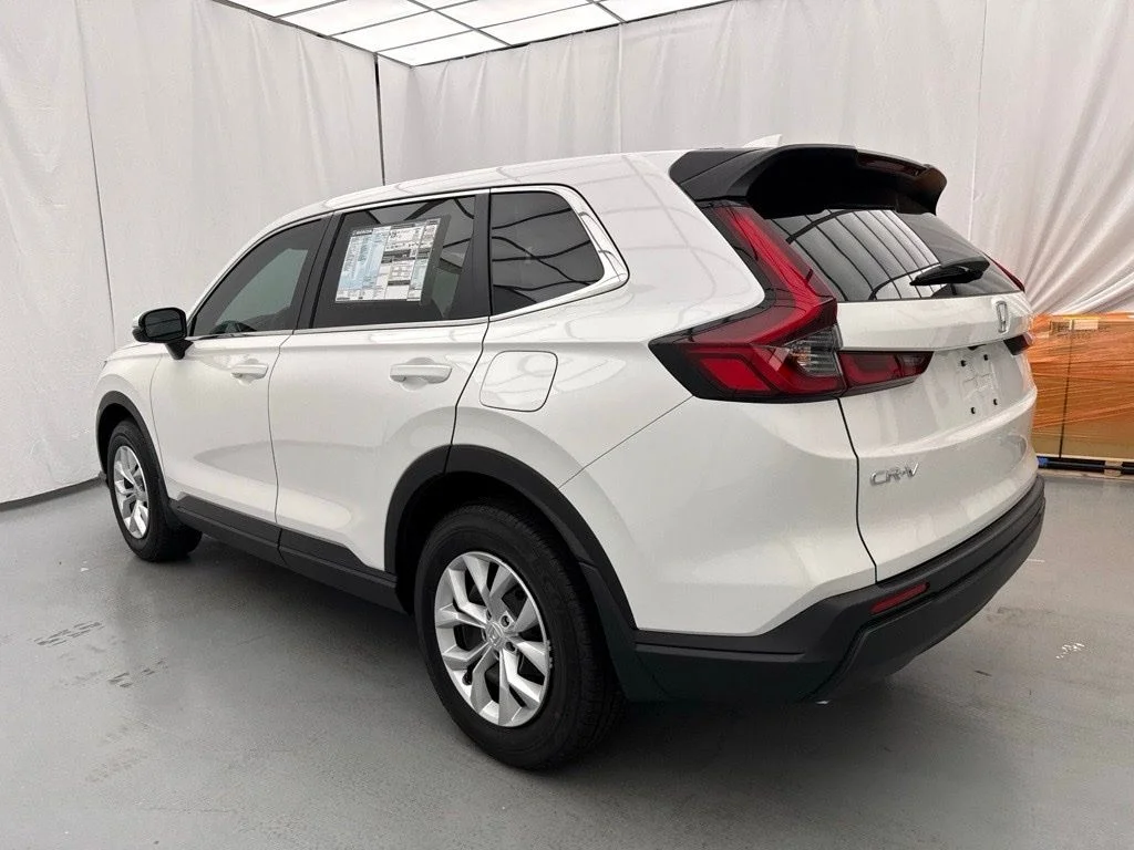 New 2026 Platinum White Pearl Honda LX image 5