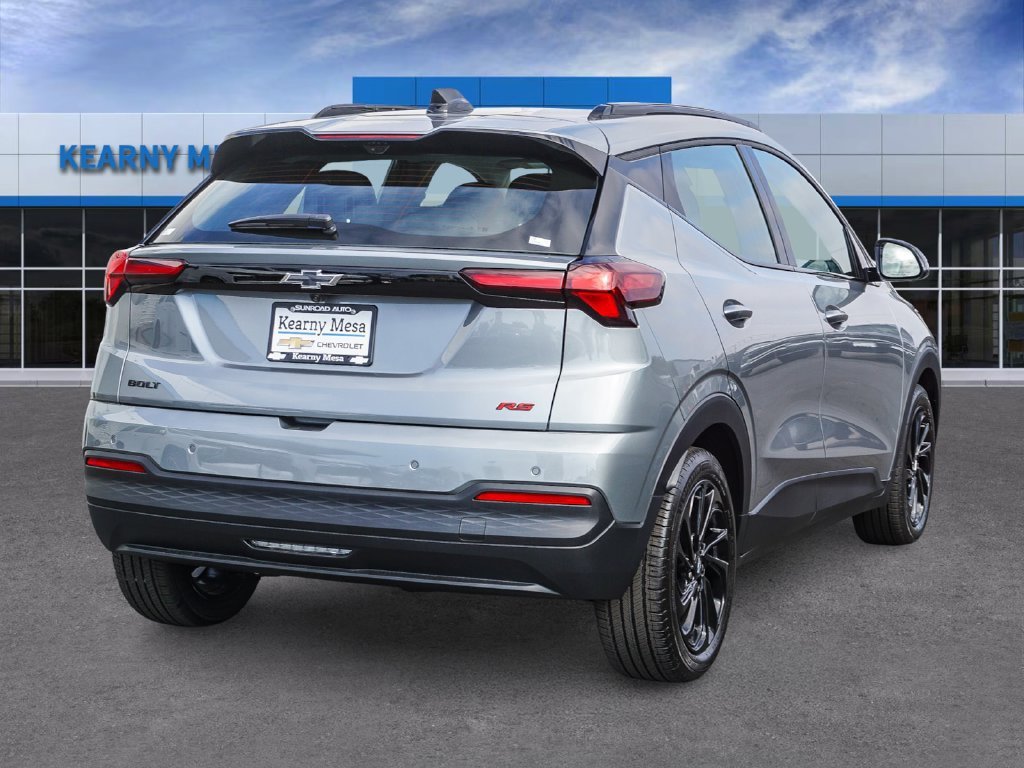 2027 Chevrolet Bolt RS - Photo 6