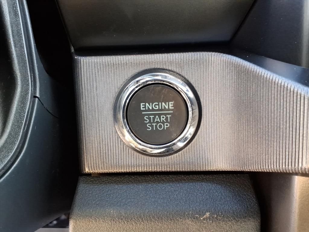 New 2026 Glacier Gray Metallic Tri-Coat Ford F-350® Platinum® image 25