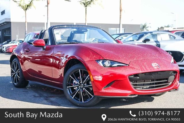 New 2026 Soul Red Crystal Metallic Mazda Grand Touring image 11