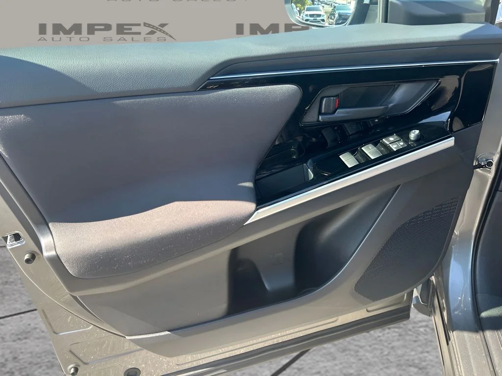 Used 2023 Black Subaru Premium image 24