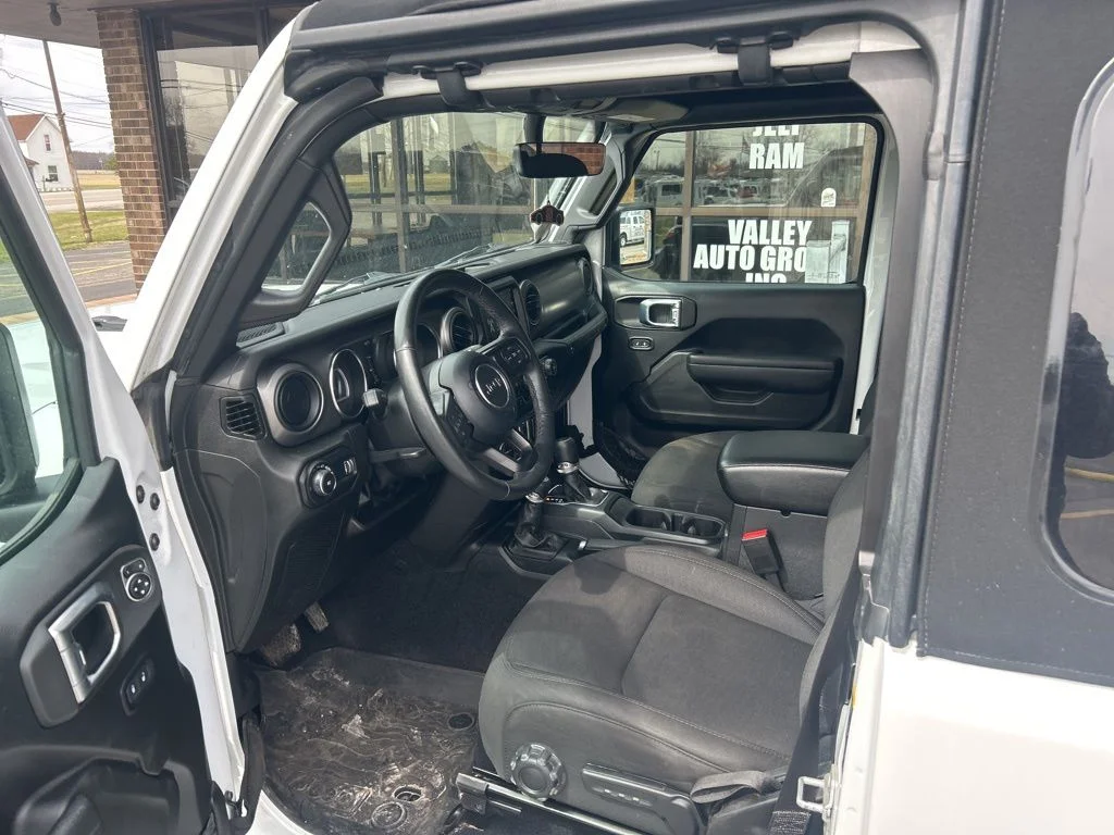2023 Jeep Wrangler 2-Door Sport S - Photo 9