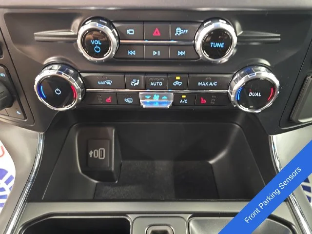 New 2026 Oxford White Ford XLT image 29