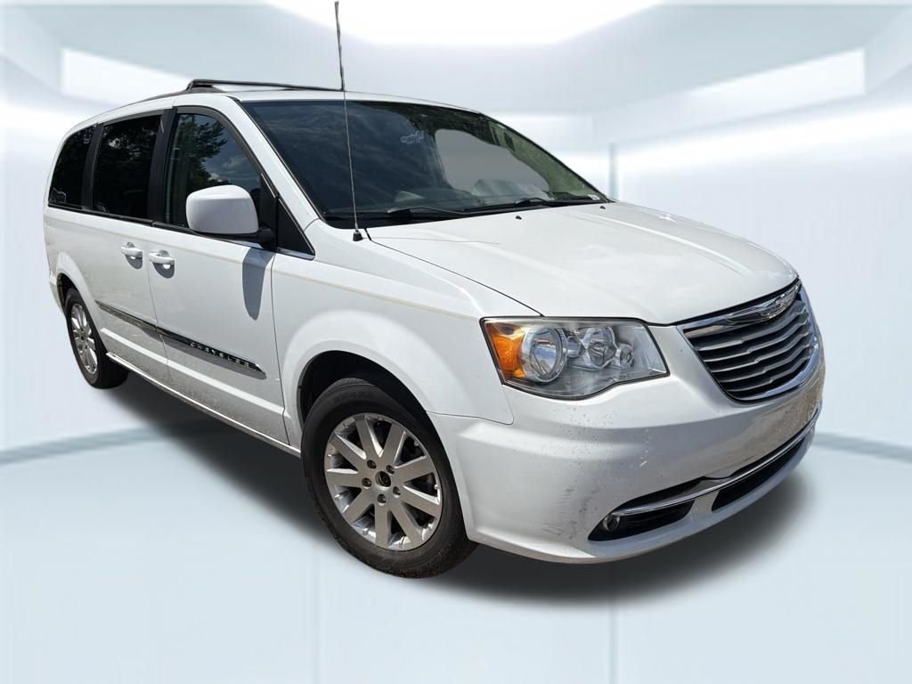 Used 2016 Bright White Clearcoat Chrysler Touring image 6