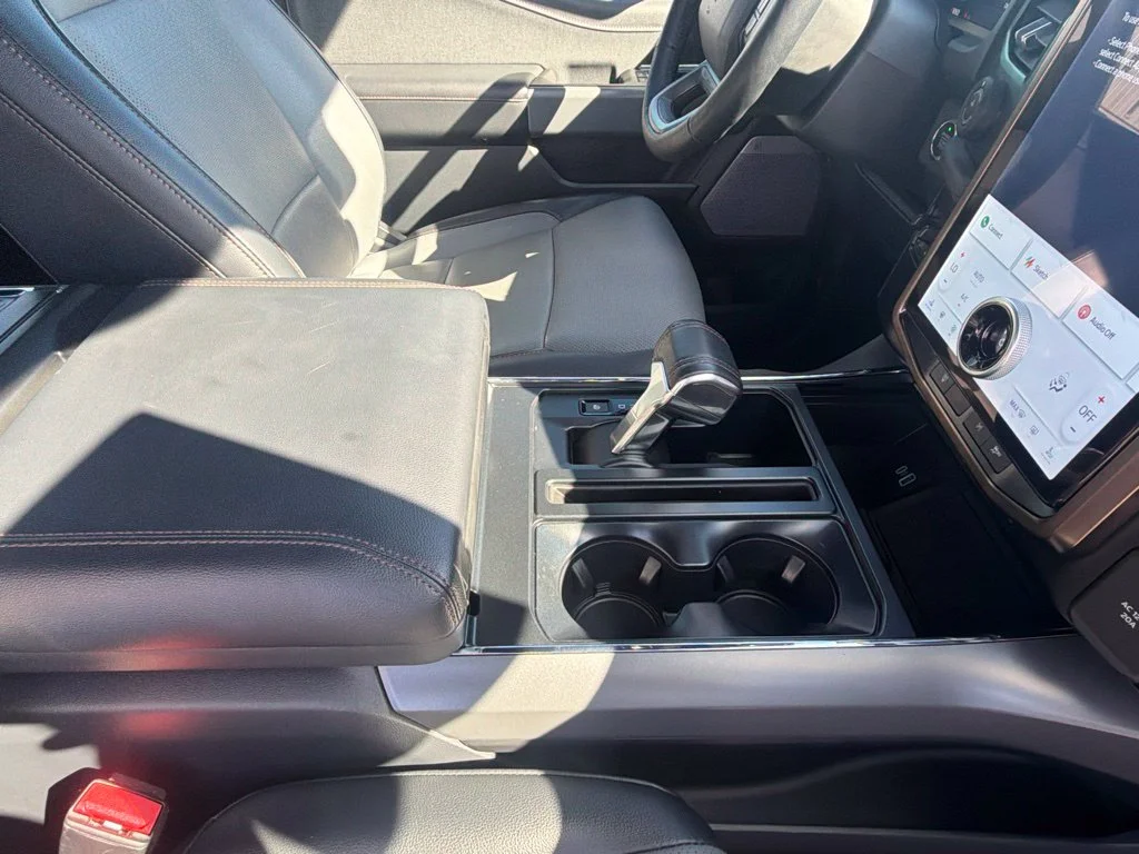 Used 2023 Red Metallic Ford Lariat image 47