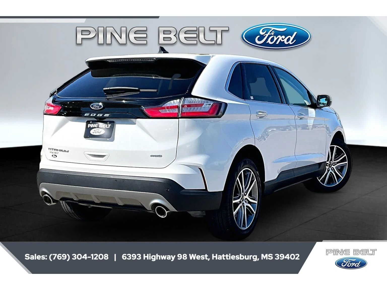 Used 2024 Star White Metallic Tri-Coat Ford Titanium image 11