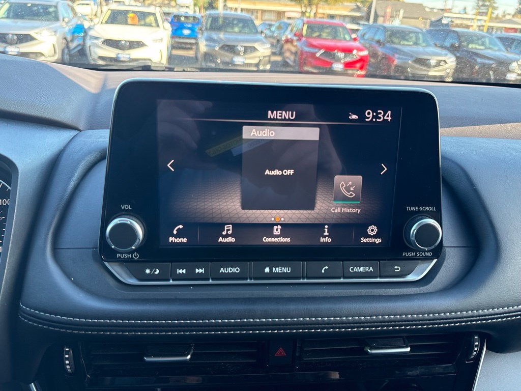 Used 2022 Gun Metallic Nissan SV image 19
