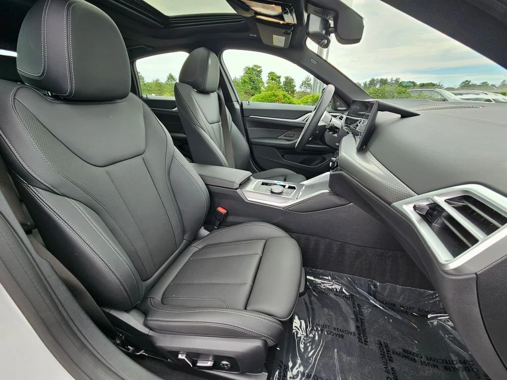 Used 2025 Mineral White Metallic BMW M50 image 18