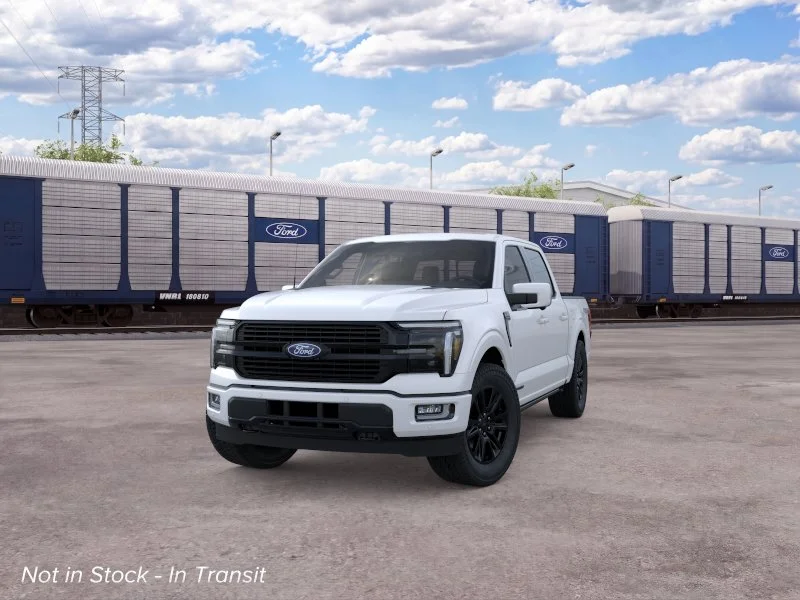 New 2026 Star White Metallic Tri-Coat Ford Platinum® image 2