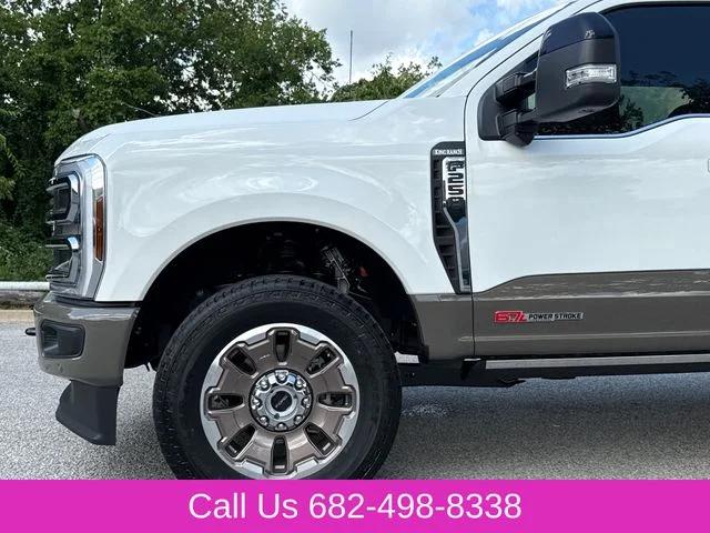 New 2026 Star White Metallic Tri-Coat Ford F-250® King Ranch® image 35