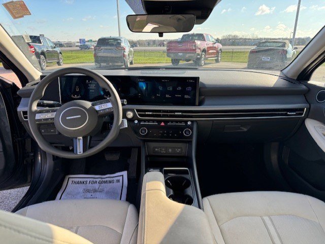 Certified Used 2025 Portofino Gray Hyundai SEL image 25