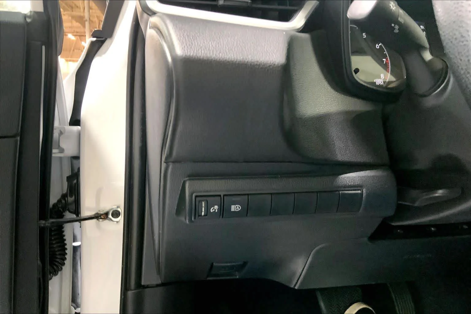 Used 2024 Ice Cap Toyota LE image 35
