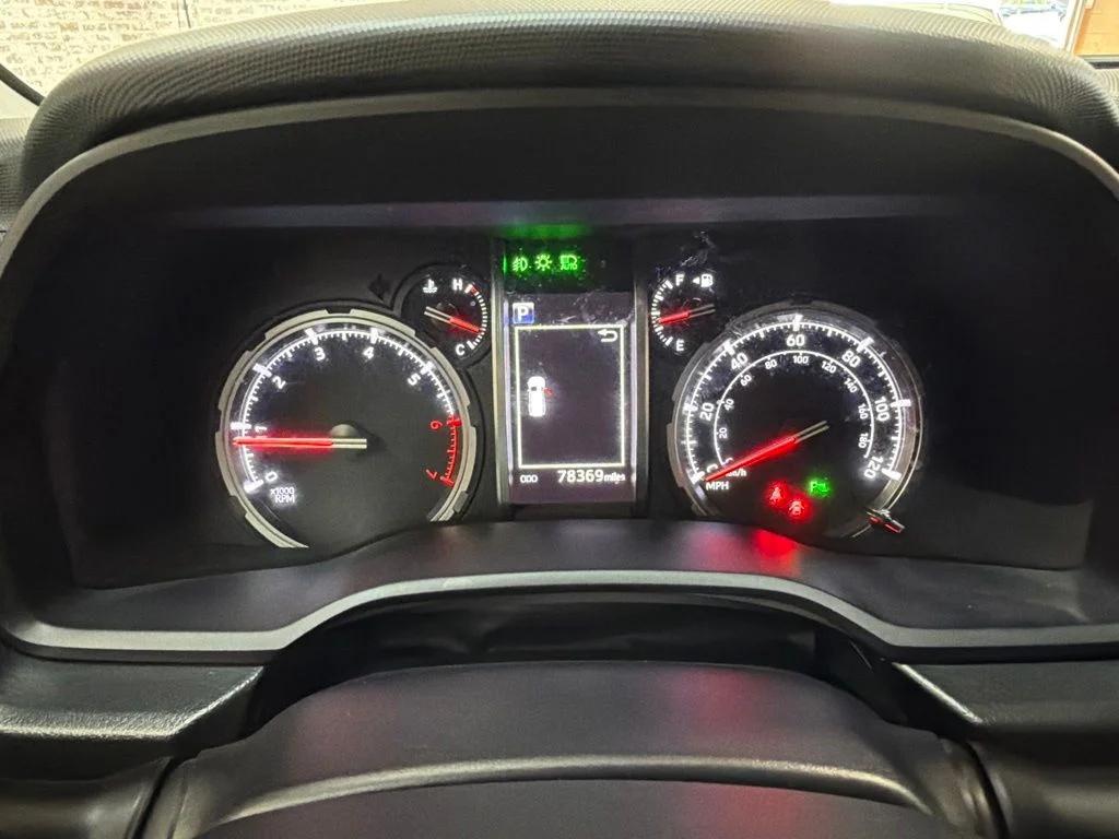 Used 2021 Blizzard Pearl Toyota Nightshade image 26