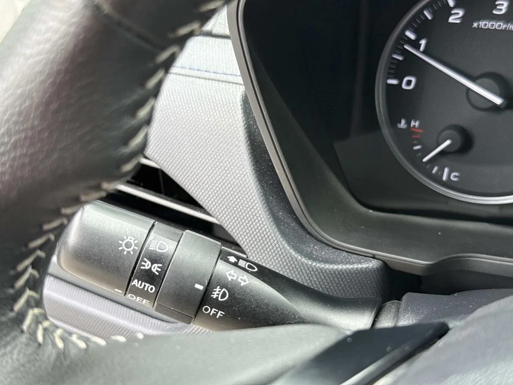 Certified Used 2025 White Subaru Premium image 39