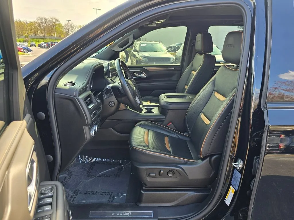 2022 GMC Yukon AT4 - Photo 17