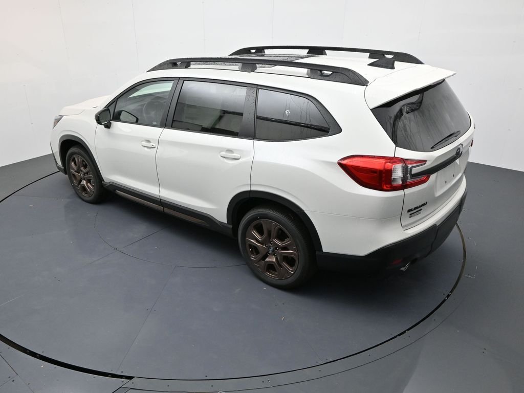 Used 2025 White Subaru Limited Bronze Edition image 28