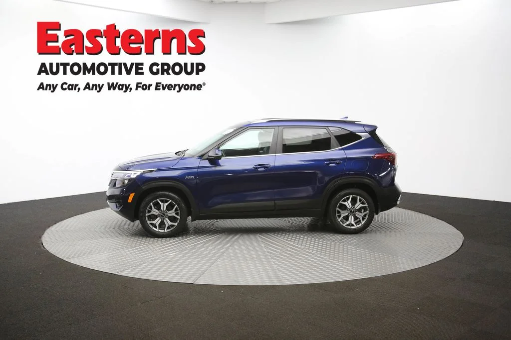 Used 2022 Blue Kia EX image 60