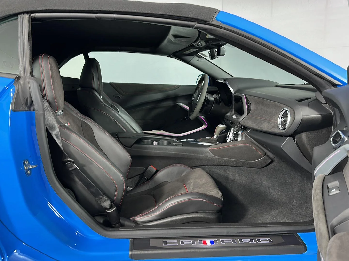Used 2023 Rapid Blue Chevrolet ZL1 image 28